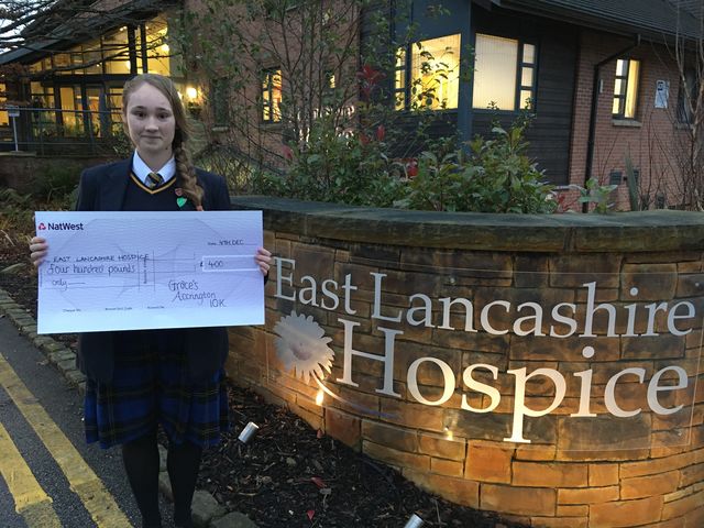 Teenager pounds the pavement for charity