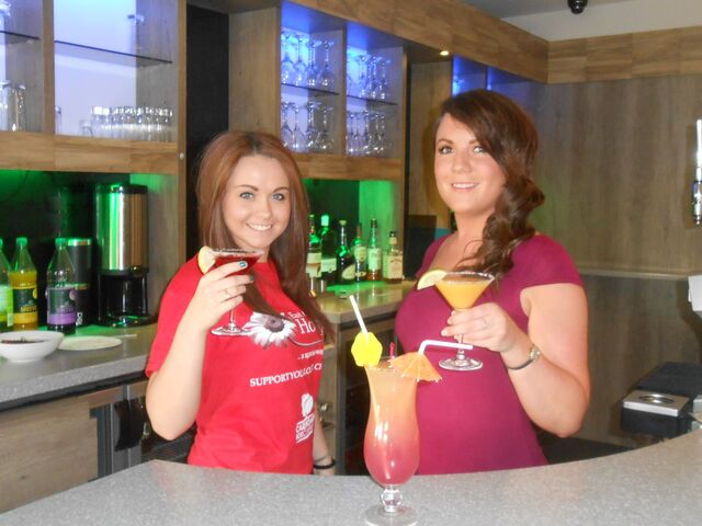 Bellini and cosmopolitan fans invited to our fabulous cocktail night