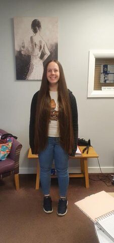 Chloe's chop for charity