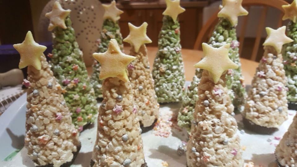 ELH Golden Girls 7 krispie trees